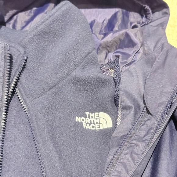 Girls XL North Face ski jacket - Picture 7 of 9